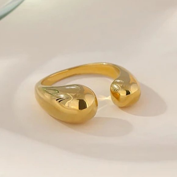 NEW 18K Gold Plated Waterdrop Open Adjustable Ring - Picture 1 of 4